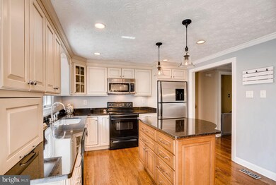 3745 Proctor Ln, Nottingham, MD 21236 - photo 4