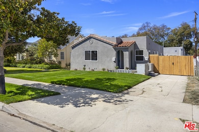 121 W Elm Ave, Fullerton, CA 92832 - photo 2