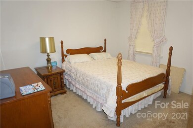 103 Thisa Way, Shelby, NC 28150 - photo 5