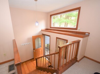 16 Hitching Post Rd, Amherst, MA 01002 - photo 4