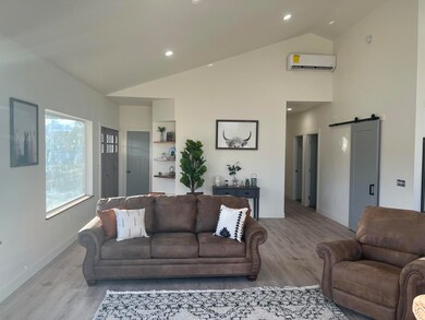 857 NW Bridge St, John Day, OR 97845 - photo 6