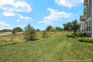 2230 Weatherbee Ln, Naperville, IL 60563 - photo 4