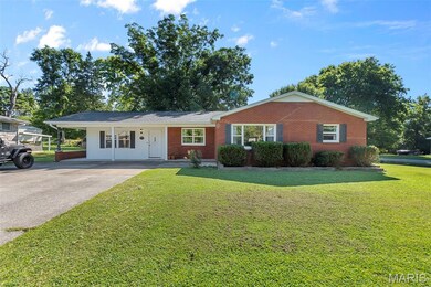 244 Camellia Dr, Cape Girardeau, MO 63703 - photo 4