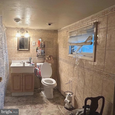 71 Poplar St, Penns Grove, NJ 08069 - photo 7