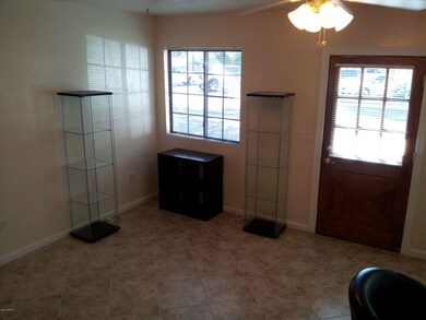 Suite 20 3