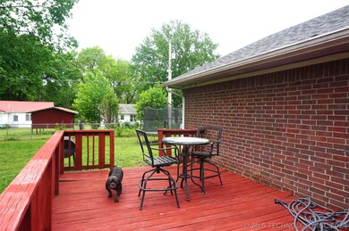 1116 N Bryan St, Okmulgee, OK 74447 - photo 6