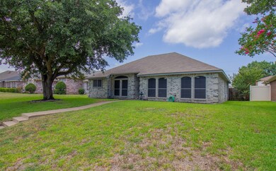 1111 Old Knoll Dr, Wylie, TX 75098 - photo 5