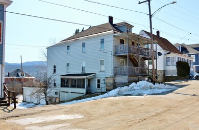 610 Third Ave, Berlin, NH 03570 - photo 4