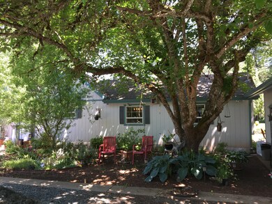 8170 Monument Dr, Grants Pass, OR 97526 - photo 4