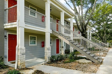 1600 W T C Jester Blvd unit 76, Houston, TX 77008 - photo 2