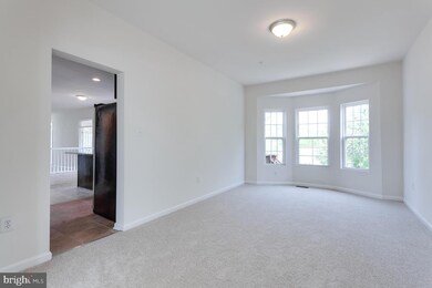 10306 Foxlake Dr, Bowie, MD 20721 - photo 7