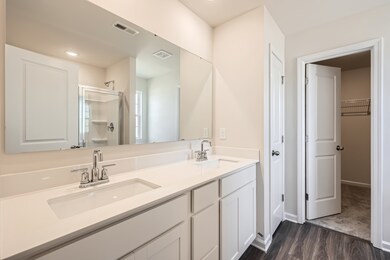 121 Dorian Place   Print Quality   006   07 2nd Floor Primary Bathroom