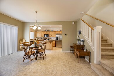 21274Woodruffpl-DinningRoom1-1