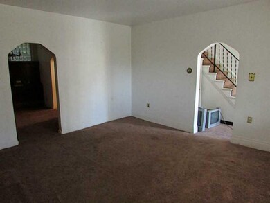 Living Room. Nice size Living room with great natu