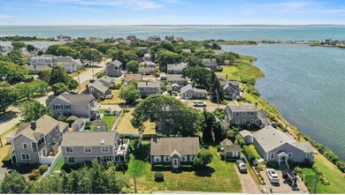 5 Massasoit St, Teaticket, MA 02536 - photo 2