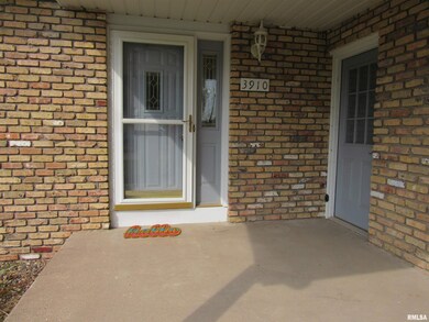 3910 Lorton Ave, Davenport, IA 52807 - photo 2