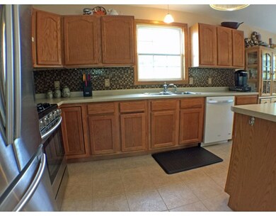 804 Laurel St, Fall River, MA 02721 - photo 5