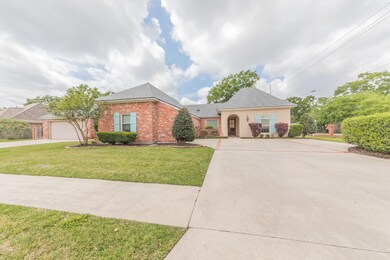 100Woodlake-5