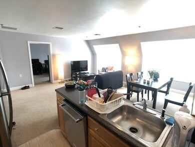 332 Jamaicaway unit 403, Jamaica Plain, MA 02130 - photo 3