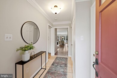 10937 Wickshire Way, Rockville, MD 20852 - photo 5