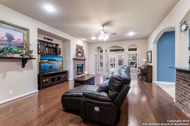 10637 Foxen Way, Helotes, TX 78023 - photo 5