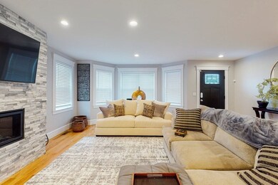 455 Pleasant St unit B, Winthrop, MA 02152 - photo 6