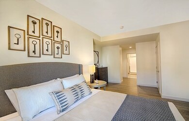 1 Canal St unit 811, Boston, MA 02114 - photo 3