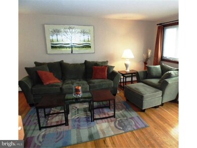 508 Wood St, Conshohocken, PA 19428 - photo 4