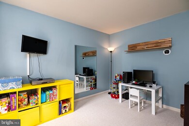 106 Queensberry Rd, Rosedale, MD 21237 - photo 7