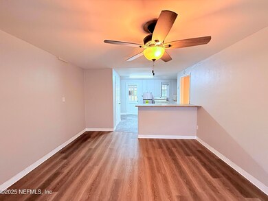 5340 Kingsbury St unit 5342, Jacksonville, FL 32205 - photo 3