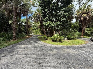 410 6th St NE, Naples, FL 34120 - photo 6