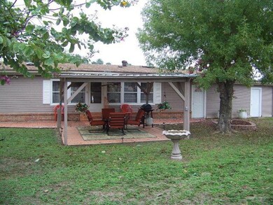 945 Santa Anna Dr, Alamo, TX 78516 - photo 2