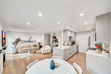 14727 Magnolia Blvd unit 126, Sherman Oaks, CA 91403 - photo 4