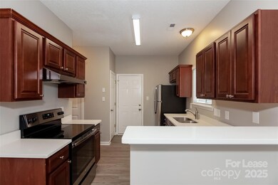 2922 Hawick Commons Dr, Concord, NC 28027 - photo 7