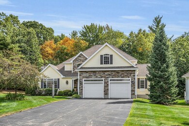 11 Hastings Cir unit 11, Methuen, MA 01844 - photo 2