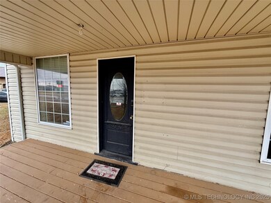103 S Vann St, Pryor, OK 74361 - photo 3