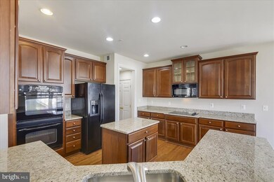 23120 Yellowwood Dr, Clarksburg, MD 20871 - photo 5