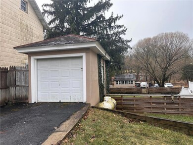 1435 Limeport Pike, Coopersburg, PA 18036 - photo 4