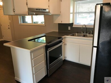 809 Westlawn Dr, Texarkana, TX 75501 - photo 4