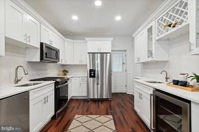 439 W Hansberry St, Philadelphia, PA 19144 - photo 7