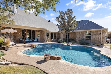 1400 Bentwater Pkwy, Granbury, TX 76049 - photo 6