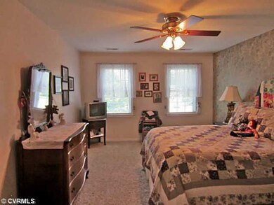 Master Bedroom - Remote Ceiling Fan. Walk In Close