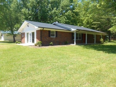 349 Fredonia Rd, Manchester, TN 37355 - photo 2