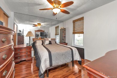 32 5th St, Valley Stream, NY 11581 - photo 6