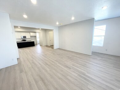 873 Mathilda Dr unit 247, Saratoga Springs, UT 84045 - photo 7