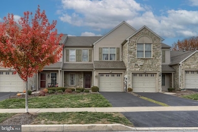 1959 Deer Run Dr, Hummelstown, PA 17036 - photo 2