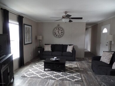 14 Chestnut Ridge Cir, Kunkletown, PA 18058 - photo 4