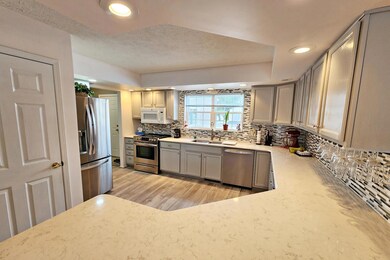 2 Great Kitchen