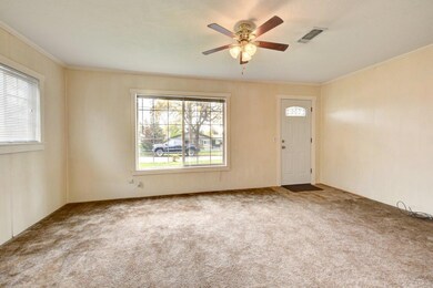 1034 NE Madrone St, Grants Pass, OR 97526 - photo 6