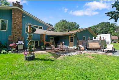 3380 Dunlap St N, New Brighton, MN 55112 - photo 2